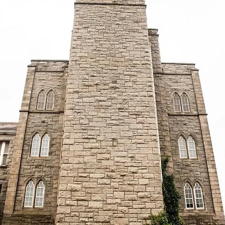 Loretto Apartment